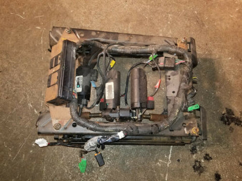 00 - 04 Jeep Grand Cherokee front power left seat track assembly w memory heat