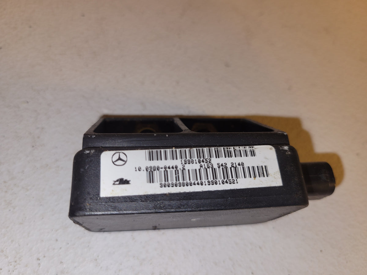 Marker Light (518001002P) - Midwest Bus Parts