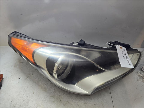 2013 Hyundai Veloster Right Headlight 92102-2V OEM