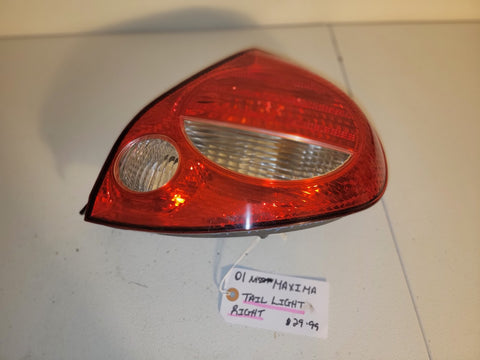 2000 2001 NISSAN MAXIMA RH RIGHT PASSENGER SIDE TAIL LIGHT FACTORY OEM TAILLIGHT