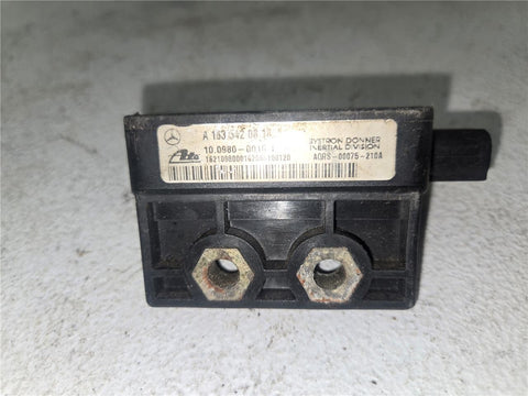 1998 - 2005 Mercedes-Benz W163 ML320 Yaw Turn Rate Sensor A 163 542 08 18 OEM