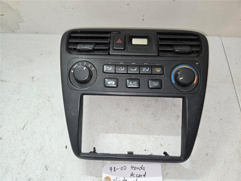 1998 - 2002 Honda Accord A/C Climate Control 980001-ACMR w/Broken Piece OEM