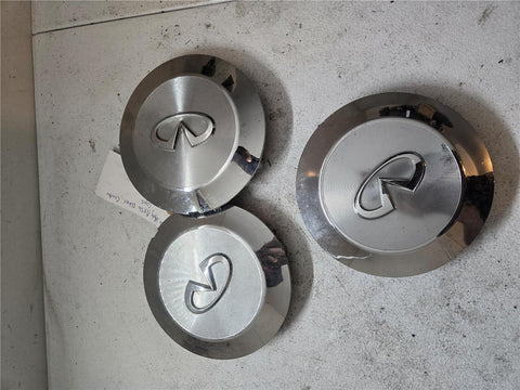 Infiniti QX56 (3) Chrome Center Cap 403157S510, L1230000 OEM