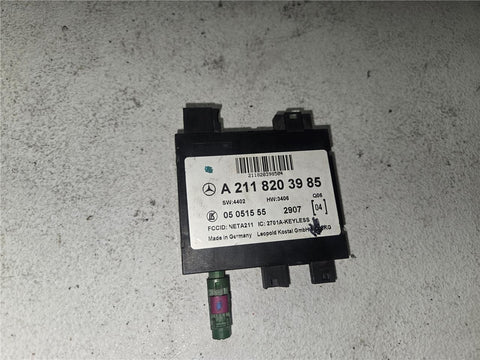 03-07 Mercedes W211 E320 E500 Keyless Entry Control Module A 211 820 39 85 OEM