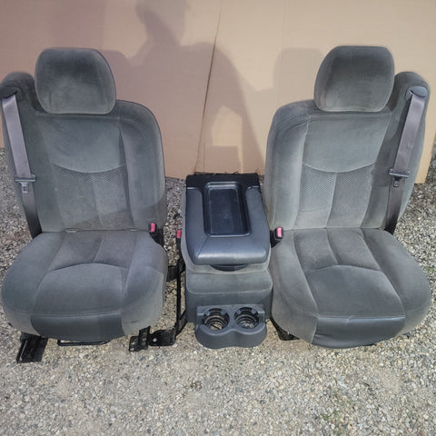 00 -06 Avalanche TAHOE SIERRA SILVERADO front manual cloth seats console seat oe
