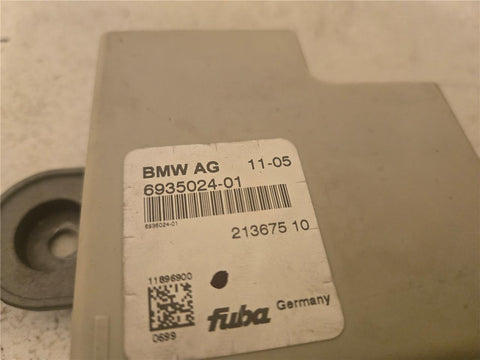2010 - 2016 BMW F07 550i GT Antenna Amplifier Control Module Unit 6935024-01 OEM