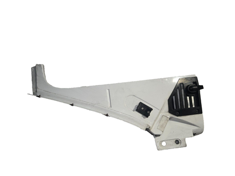 03 - Hummer H2 Front Right passenger RH White Fender 15062998 oem vent