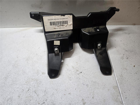 1999 - 2006 Silverado Sierra Tahoe Yukon Front Console Bracket 15107477 OEM