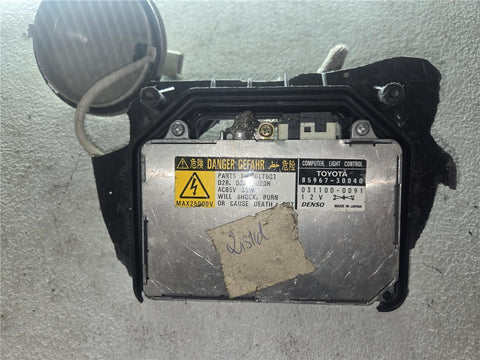 2002 - 2005 Lexus ES300 Ballast D2R/S Computer Control Igniter 85967-30040 OEM