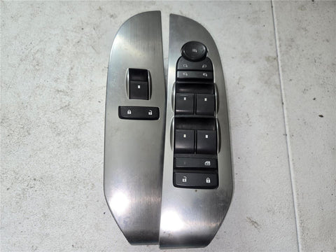 2007 - 2014 GMC Sierra Both Window Switches F 00H J00 316, F 00H J00 319 OEM