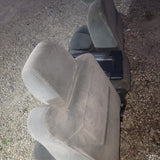 00 -06 Avalanche TAHOE SIERRA SILVERADO front manual cloth seats console seat oe