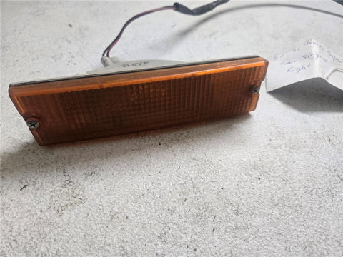 1987 - 1992 Toyota Supra Turn Right Signal 0410-0588 OEM