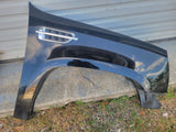 2007 08 09 10 - 2014 CADILLAC ESCALADE FRONT RIGHT FENDER BLACK OEM NICE VENT