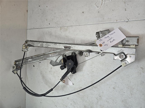 2003 Chevrolet Tahoe L/H Power Window Regulator 15101786 OEM