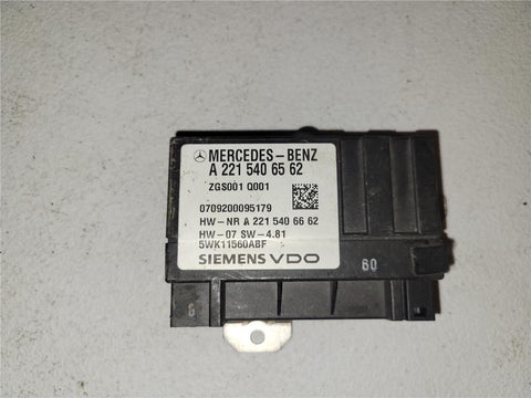 06 - 14 Benz C300 C350 S550 GL450 E350 Fuel Pump Control Module A2215406562 OEM
