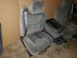 00-06 TAHOE SIERRA SILVERADO SUBURBAN FRONT CLOTH MANUAL SEATS CONSOLE JUMP SEAT