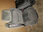 00-06 TAHOE SIERRA SILVERADO SUBURBAN FRONT CLOTH MANUAL SEATS CONSOLE JUMP SEAT