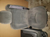 00-06 TAHOE SIERRA SILVERADO SUBURBAN FRONT CLOTH MANUAL SEATS CONSOLE JUMP SEAT