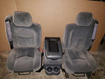 00-06 TAHOE SIERRA SILVERADO SUBURBAN FRONT CLOTH MANUAL SEATS CONSOLE JUMP SEAT