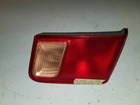 01 - 05 HONDA CIVIC EX DX SEDAN 4DR DRIVER LEFT BRAKE TAIL LIGHT TRUNK TAILLIGHT