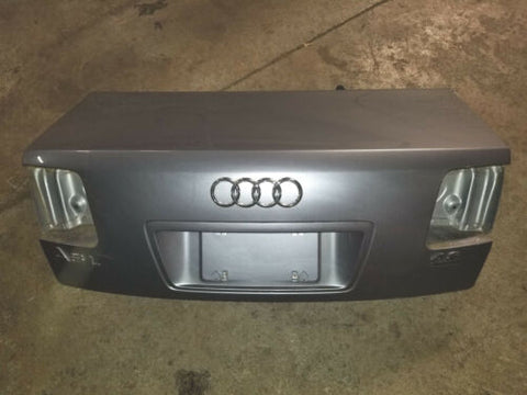 05 06 AUDI A8 4.2 DECK TRUNK LID COVER NO LIGHTS