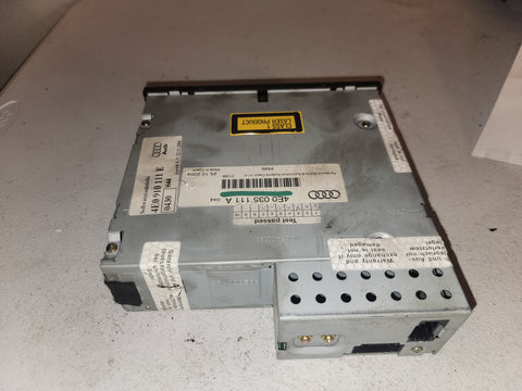 Audi A6 Avant (4F, 5, C6) 2.7 TDI CD PLAYER 4E0035111A OEM